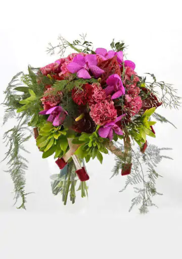 Букети и аранжировки / Bouquets and arrangements